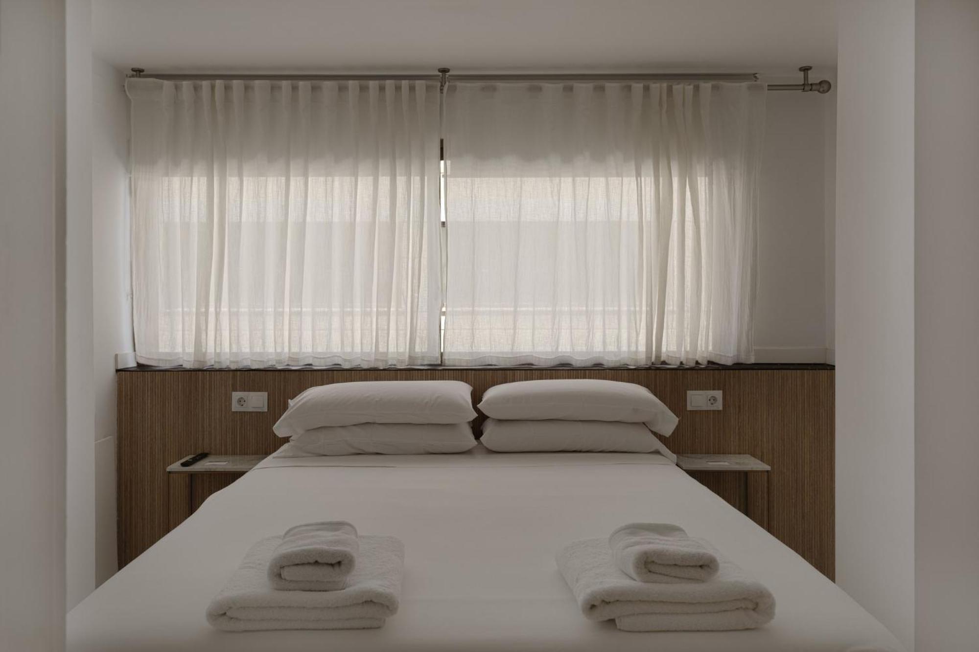 Beach Malagueta By Caleta Homes Málaga Eksteriør billede