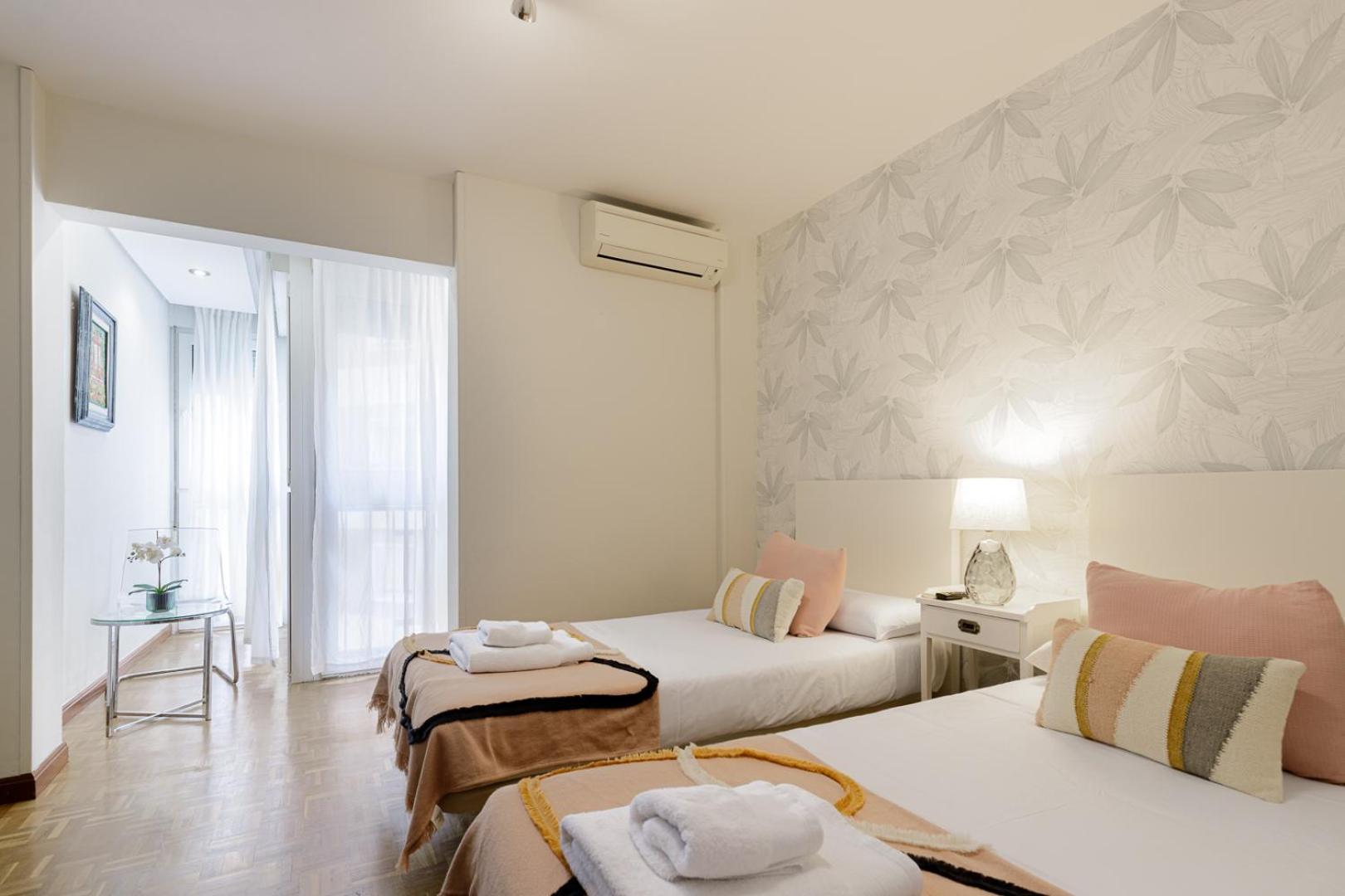 Beach Malagueta By Caleta Homes Málaga Eksteriør billede